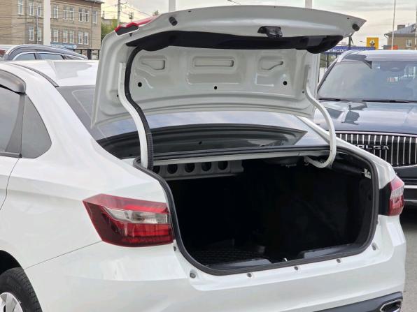 Lada (ВАЗ) Vesta I Рестайлинг (NG) с пробегом 2023 года, цена 990 000 рублей, 74807 км, седан, Автокод Объявления