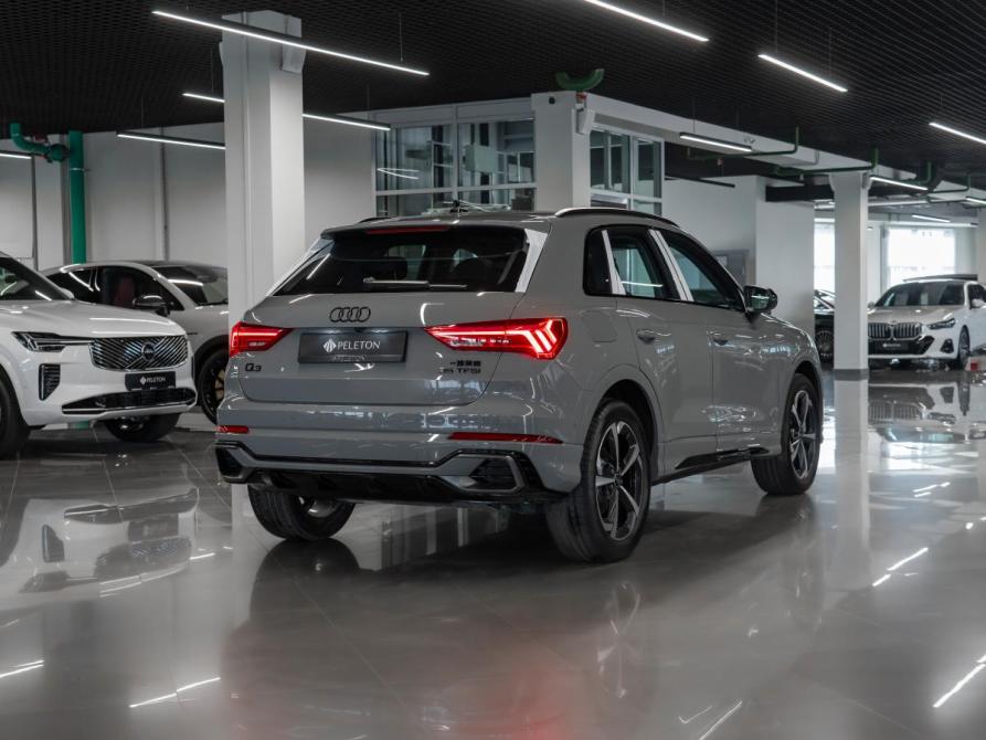 Audi Q3 II (F3) Москва  - изображение 4