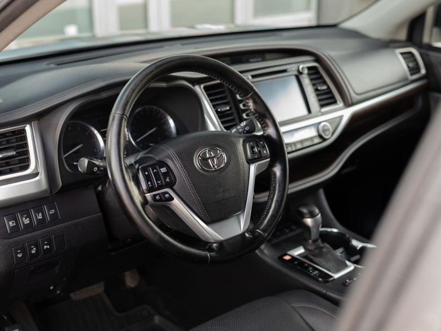 Toyota Highlander III (XU50) Новосибирск  - изображение 11