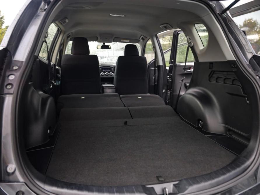 Toyota RAV4 IV (XA40) Рестайлинг Санкт-Петербург  - изображение 26