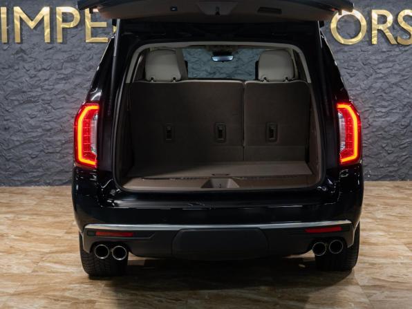 GMC Yukon V с пробегом 2023 года, цена 9 650 000 рублей, 76134 км, внедорожник, Автокод Объявления