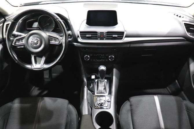 Mazda 3 III (BM) Рестайлинг с пробегом 2018 года, цена 1 510 000 рублей, 66450 км, седан, Автокод Объявления