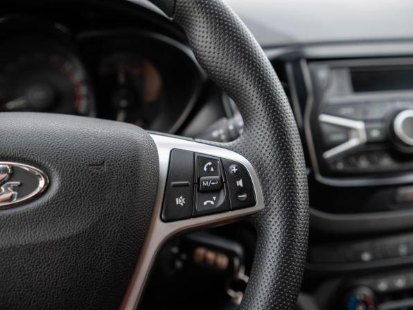 Lada (ВАЗ) Vesta I с пробегом 2018 года, цена 1 099 000 рублей, 104945 км, универсал, Автокод Объявления