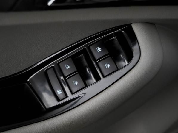 Chevrolet Orlando I с пробегом 2012 года, цена 1 134 999 рублей, 185235 км, компактвэн, Автокод Объявления