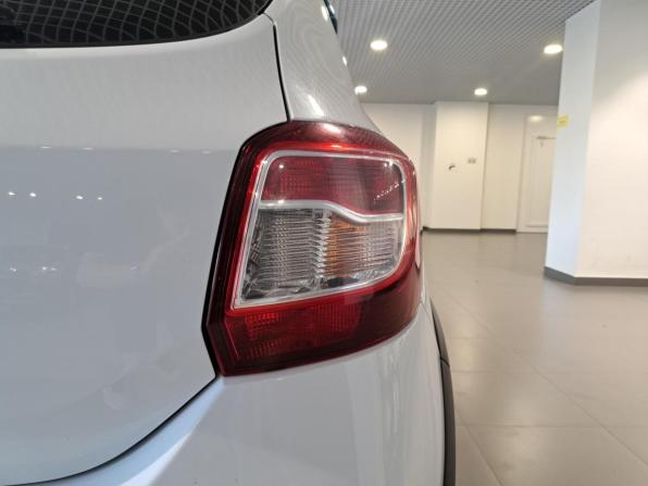 Renault Sandero II Рестайлинг с пробегом 2019 года, цена 1 230 000 рублей, 86075 км, хэтчбек, Автокод Объявления