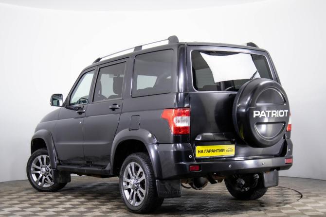 УАЗ Patriot I Рестайлинг 2 с пробегом 2015 года, цена 859 000 рублей, 109000 км, внедорожник, Автокод Объявления