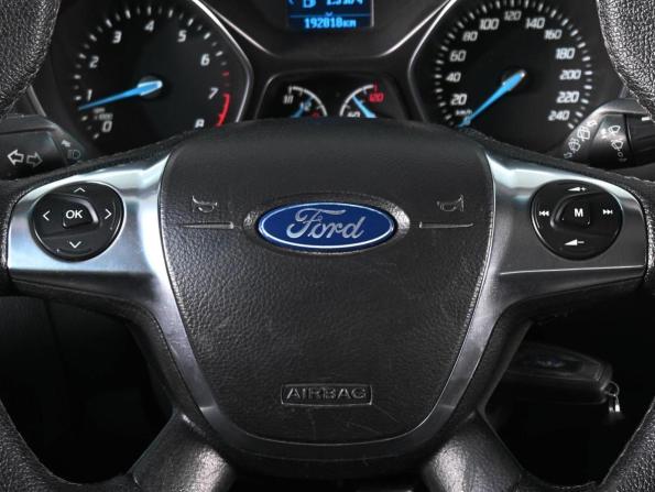 Ford Focus III с пробегом 2014 года, цена 799 000 рублей, 192818 км, универсал, Автокод Объявления