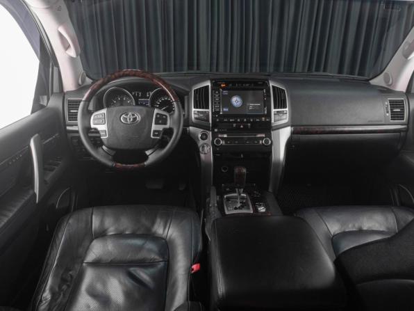 Toyota Land Cruiser 200 Series Рестайлинг 1 с пробегом 2013 года, цена 3 999 000 рублей, 183367 км, внедорожник, Автокод Объявления