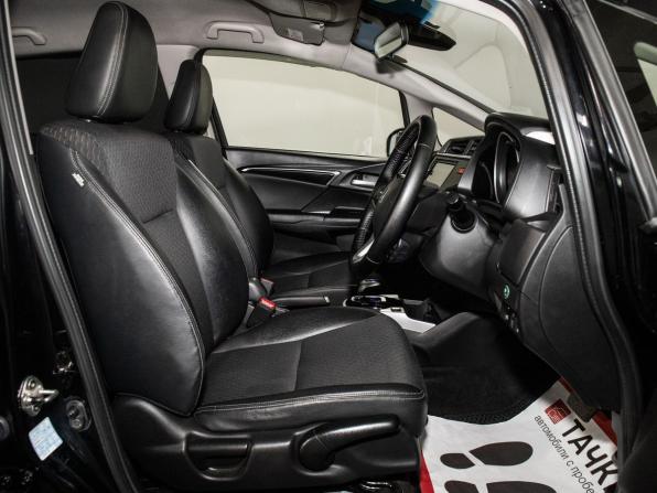 Honda Fit III с пробегом 2015 года, цена 989 500 рублей, 158534 км, хэтчбек, Автокод Объявления