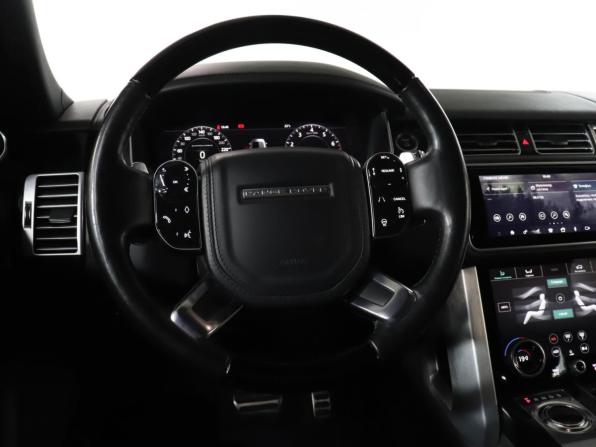 Land Rover Range Rover IV Рестайлинг с пробегом 2018 года, цена 6 699 900 рублей, 137454 км, внедорожник, Автокод Объявления