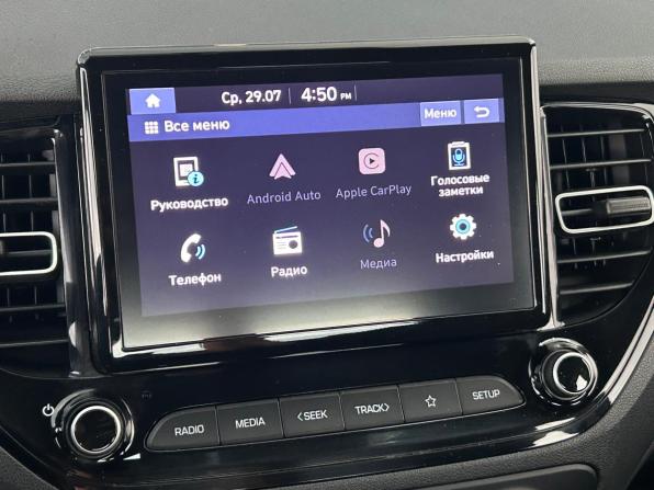 Hyundai Solaris II Рестайлинг с пробегом 2021 года, цена 1 350 000 рублей, 140570 км, седан, Автокод Объявления