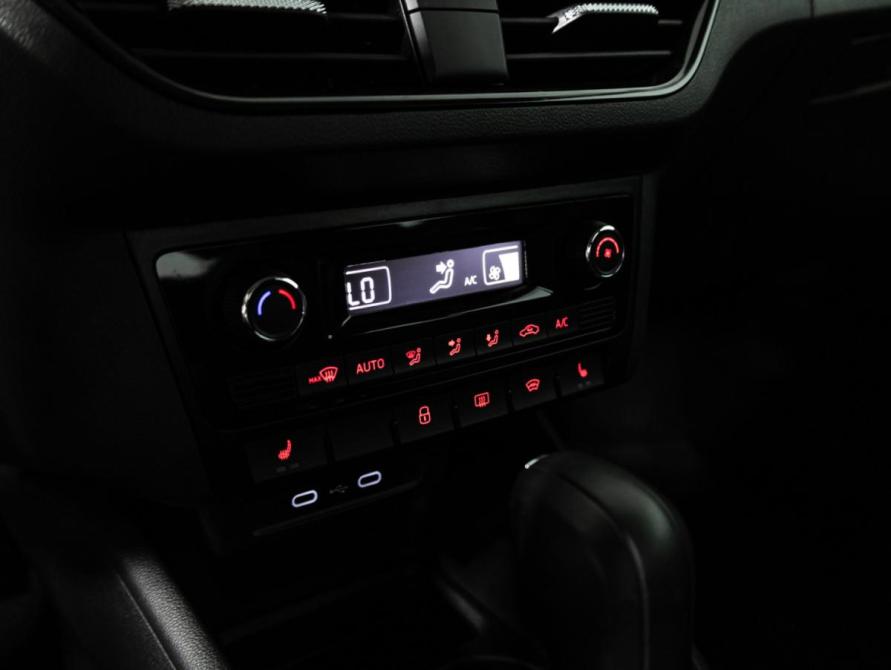 Volkswagen Polo VI Санкт-Петербург  - изображение 17