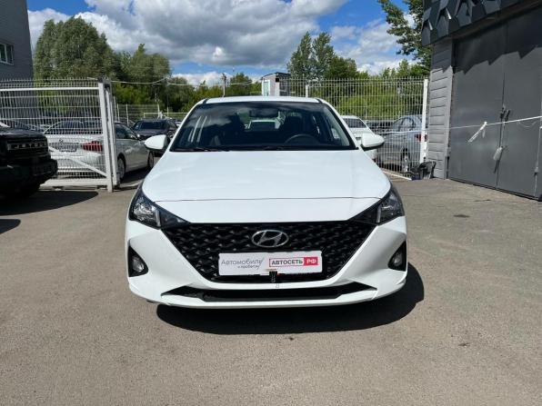Hyundai Solaris II Рестайлинг с пробегом 2021 года, цена 1 638 736 рублей, 56358 км, седан, Автокод Объявления