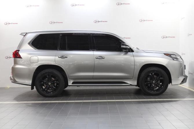 Lexus LX III Рестайлинг 2 с пробегом 2019 года, цена 9 200 000 рублей, 98863 км, внедорожник, Автокод Объявления