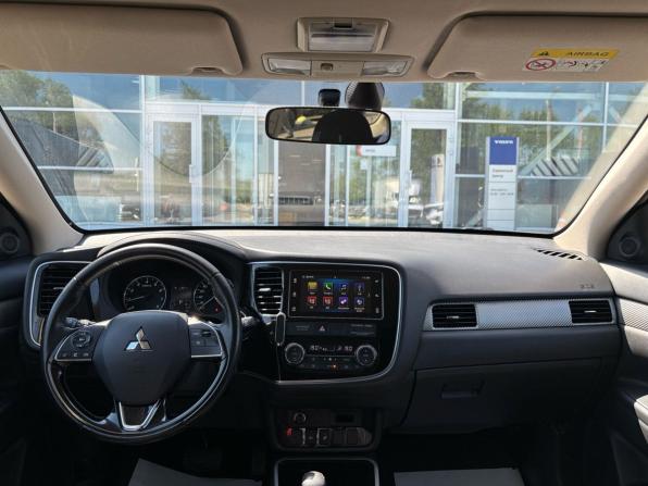 Mitsubishi Outlander III Рестайлинг 3 с пробегом 2018 года, цена 2 110 000 рублей, 84447 км, внедорожник, Автокод Объявления