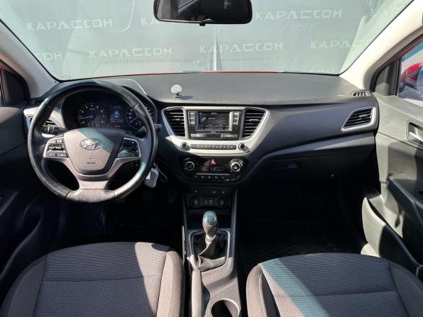 Hyundai Solaris I Рестайлинг с пробегом 2017 года, цена 1 090 000 рублей, 110286 км, седан, Автокод Объявления