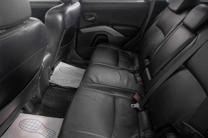 Mitsubishi Outlander II Рестайлинг с пробегом 2010 года, цена 1 149 000 рублей, 210000 км, внедорожник, Автокод Объявления