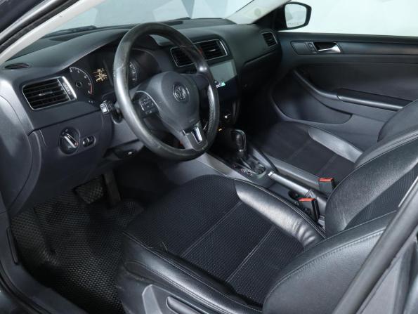 Volkswagen Jetta VI с пробегом 2011 года, цена 749 000 рублей, 226218 км, седан, Автокод Объявления
