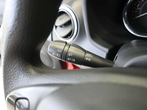 Renault Sandero II с пробегом 2016 года, цена 989 900 рублей, 103000 км, хэтчбек, Автокод Объявления