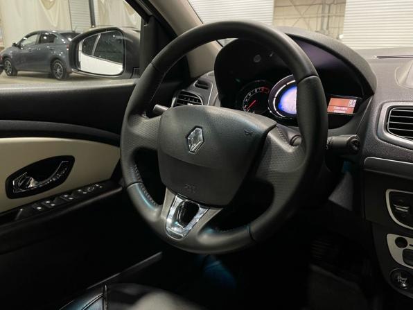 Renault Fluence I Рестайлинг с пробегом 2013 года, цена 520 000 рублей, 294863 км, седан, Автокод Объявления