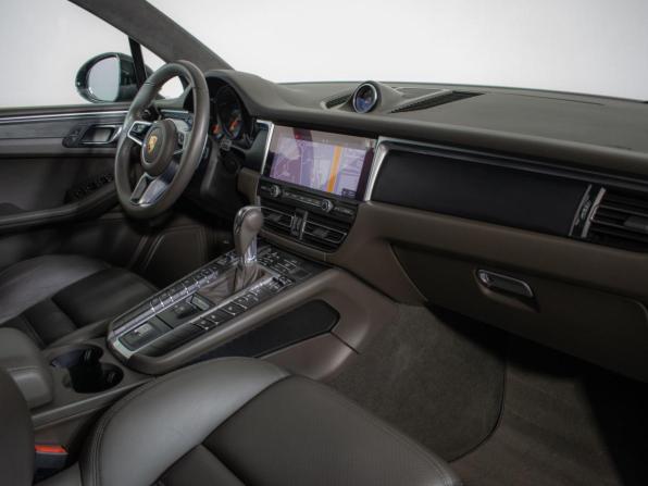 Porsche Macan I Рестайлинг с пробегом 2019 года, цена 4 800 000 рублей, 81500 км, внедорожник, Автокод Объявления