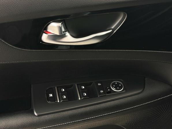Kia Cerato IV с пробегом 2019 года, цена 2 180 000 рублей, 46484 км, седан, Автокод Объявления
