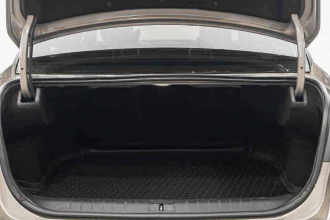 Renault Latitude I с пробегом 2011 года, цена 999 000 рублей, 245000 км, седан, Автокод Объявления