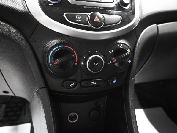 Hyundai Solaris I с пробегом 2014 года, цена 825 000 рублей, 165069 км, седан, Автокод Объявления