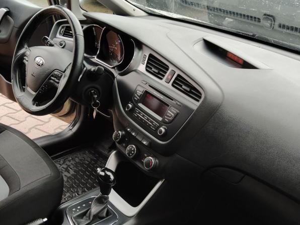 Kia Ceed II с пробегом 2012 года, цена 1 219 000 рублей, 81430 км, хэтчбек, Автокод Объявления