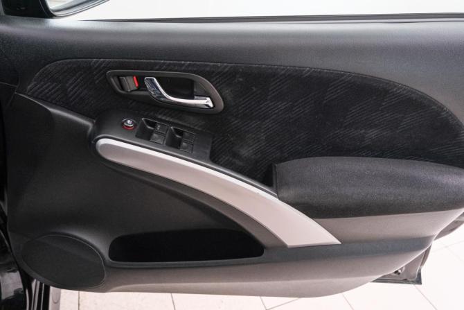 Honda Airwave I Рестайлинг с пробегом 2009 года, цена 899 000 рублей, 174000 км, универсал, Автокод Объявления