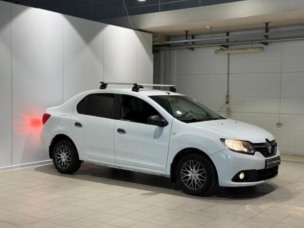 Renault Logan II с пробегом 2015 года, цена 500 000 рублей, 235500 км, седан, Автокод Объявления
