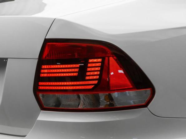 Volkswagen Polo V Рестайлинг с пробегом 2016 года, цена 1 530 000 рублей, 32524 км, седан, Автокод Объявления