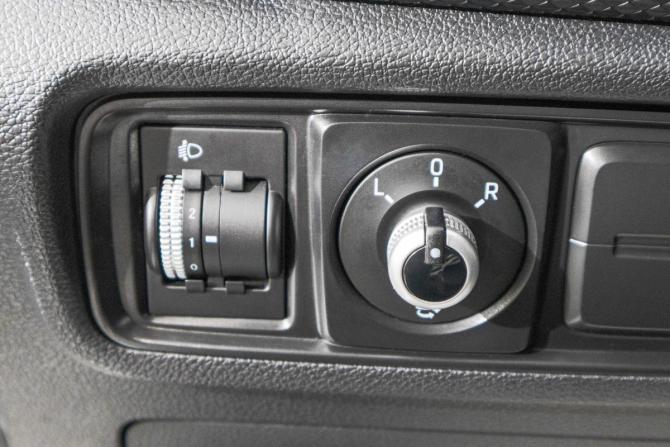 JAC J7 I с пробегом 2023 года, цена 1 699 000 рублей, 105000 км, лифтбек, Автокод Объявления