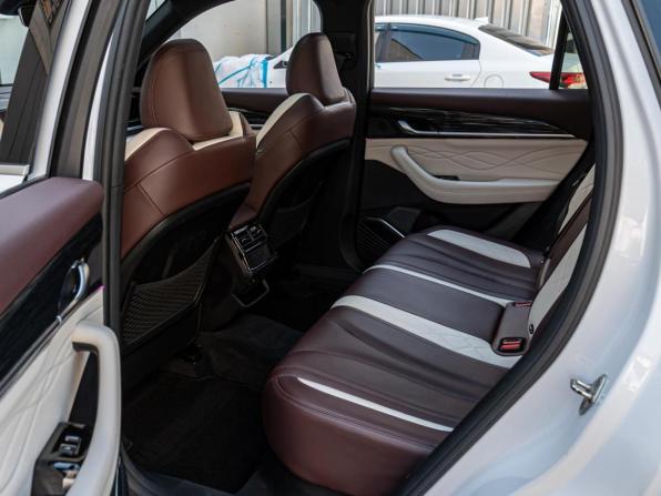 Geely Monjaro I с пробегом 2023 года, цена 2 720 000 рублей, 85747 км, внедорожник, Автокод Объявления