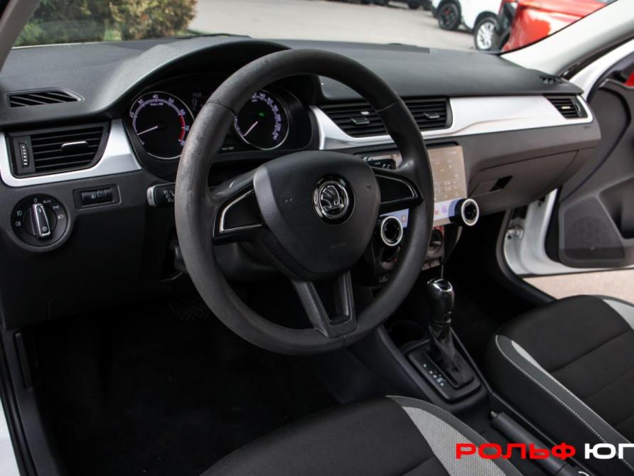 Skoda Rapid I Рестайлинг Москва  - изображение 14