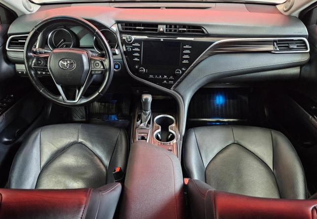 Toyota Camry VIII (XV70) с пробегом 2018 года, цена 2 999 000 рублей, 78864 км, седан, Автокод Объявления