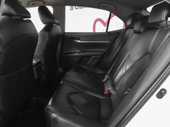 Toyota Camry VIII (XV70) с пробегом 2020 года, цена 1 740 000 рублей, 335000 км, седан, Автокод Объявления