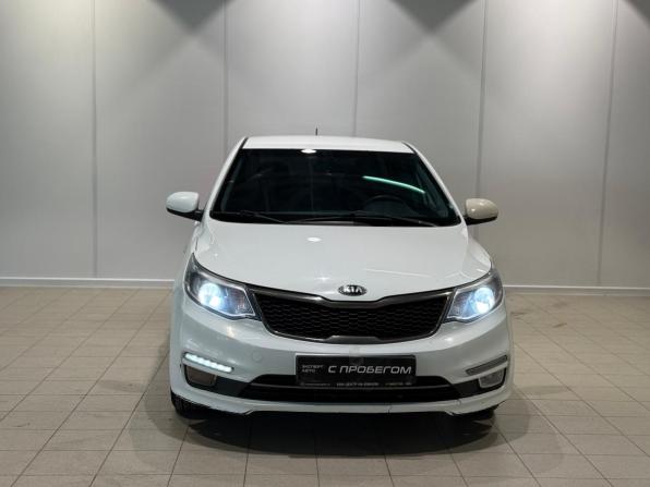 Kia Rio III Рестайлинг с пробегом 2016 года, цена 915 000 рублей, 207001 км, седан, Автокод Объявления