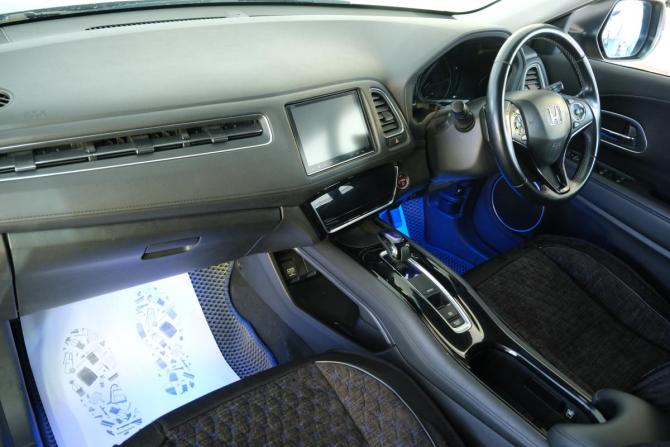 Honda Vezel I с пробегом 2017 года, цена 1 949 000 рублей, 127800 км, внедорожник, Автокод Объявления