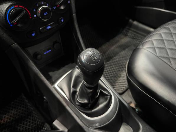 Hyundai Solaris I с пробегом 2011 года, цена 760 000 рублей, 185973 км, хэтчбек, Автокод Объявления