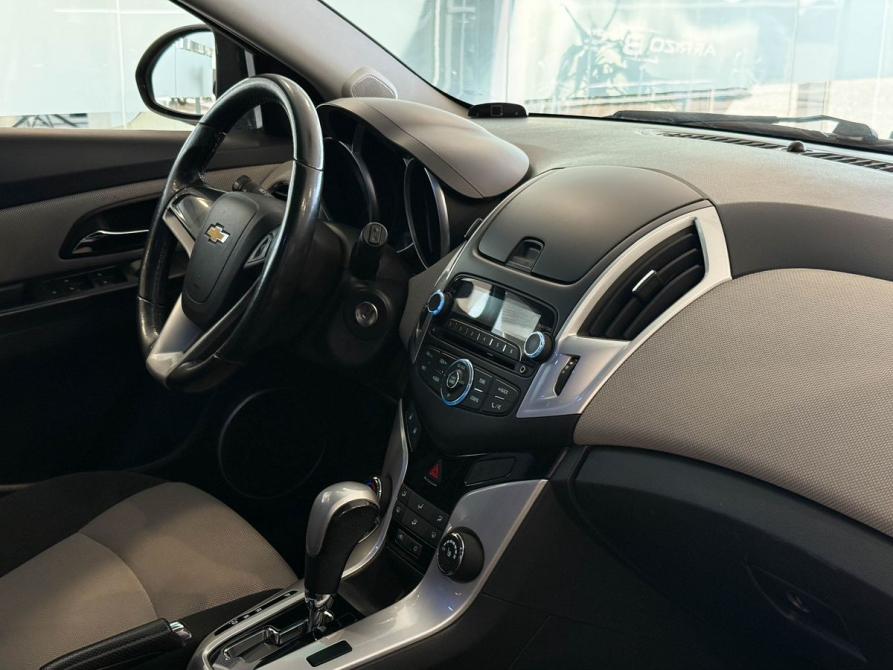 Chevrolet Cruze I Рестайлинг Тверь  - изображение 8