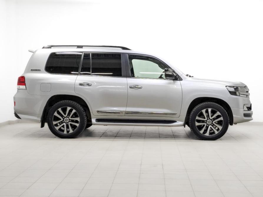 Toyota Land Cruiser 200 Series Рестайлинг 2 Москва  - изображение 4