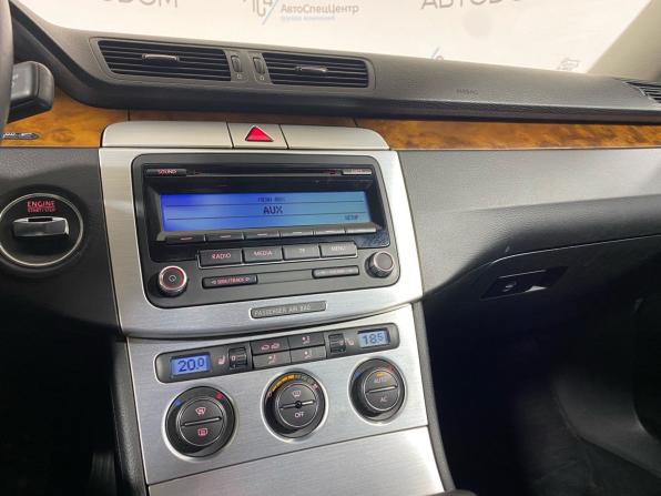 Volkswagen Passat B6 с пробегом 2008 года, цена 418 000 рублей, 323053 км, седан, Автокод Объявления