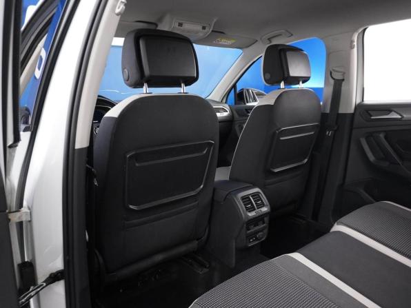 Volkswagen Tiguan II с пробегом 2018 года, цена 2 888 444 рубля, 111568 км, внедорожник, Автокод Объявления