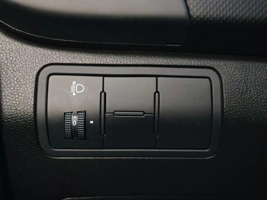 Hyundai Solaris I Рестайлинг Санкт-Петербург  - изображение 14