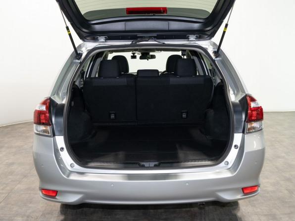 Toyota Corolla XI (E160 E170) Рестайлинг 2 с пробегом 2019 года, цена 1 480 000 рублей, 87609 км, универсал, Автокод Объявления