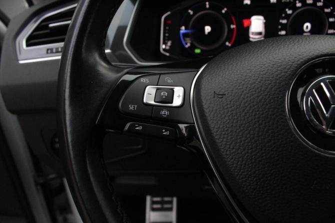 Volkswagen Tiguan II с пробегом 2019 года, цена 2 895 000 рублей, 161477 км, внедорожник, Автокод Объявления