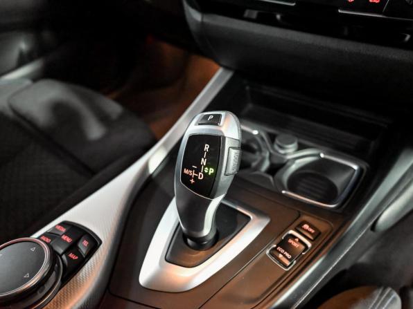 BMW 1 серии II (F20/F21) Рестайлинг с пробегом 2015 года, цена 1 565 000 рублей, 51054 км, хэтчбек, Автокод Объявления