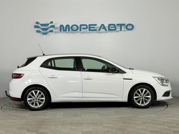 Renault Megane IV с пробегом 2020 года, цена 1 590 000 рублей, 112505 км, хэтчбек, Автокод Объявления