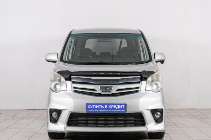Toyota Noah II (R70) с пробегом 2010 года, цена 1 399 000 рублей, 235000 км, минивэн, Автокод Объявления